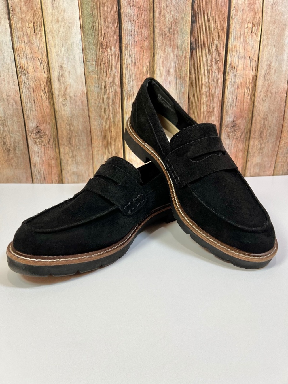 Anne Klein Everly Faux Suede Loafer Size 8.5